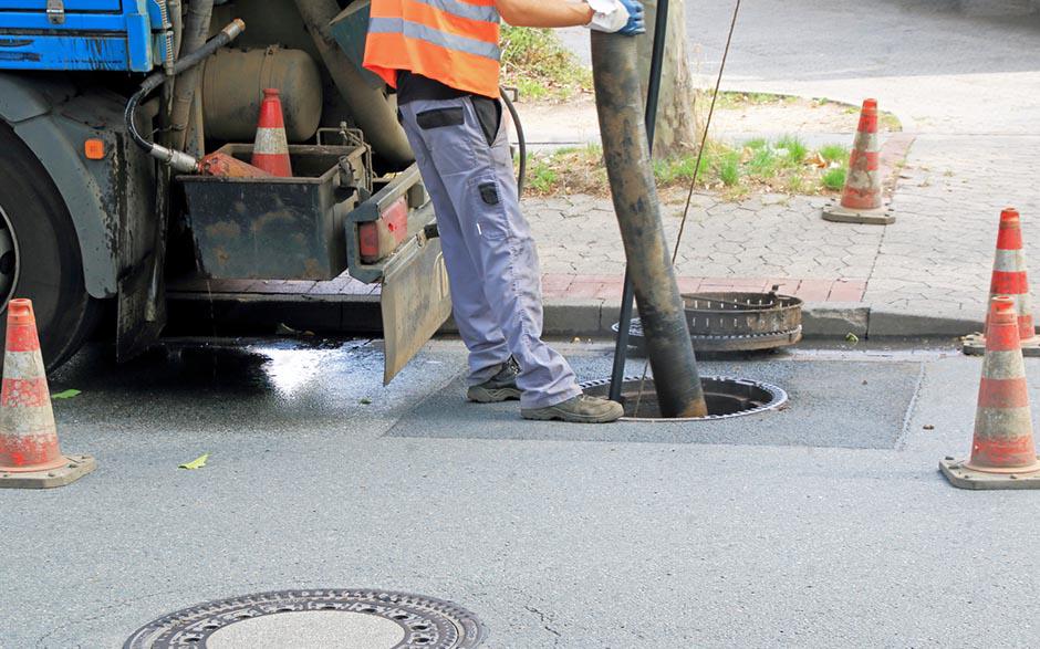 déboucher canalisations Paris 12